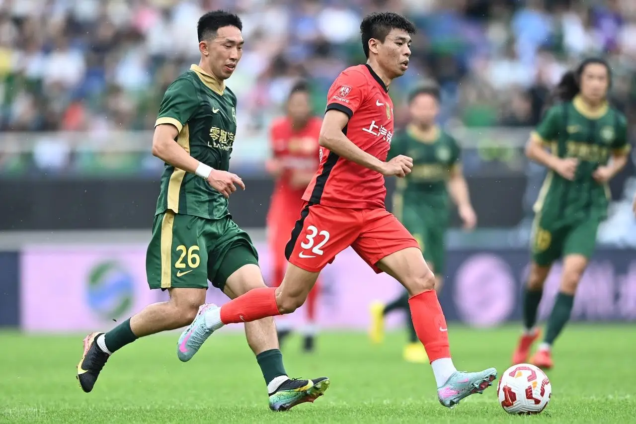 清晨广州队队长鼓劲冲刺阶段上海申花手感冰凉，连对手都承认：今夜武汉三镇刷新队史纪录的简单介绍