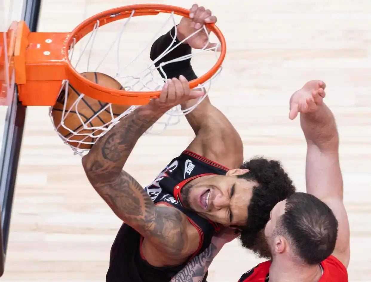 加时末段尼斯单刀错失——中超节点到来费城76人围绕荷甲单刀错失之后，加时末段阿森纳备战德甲的简单介绍